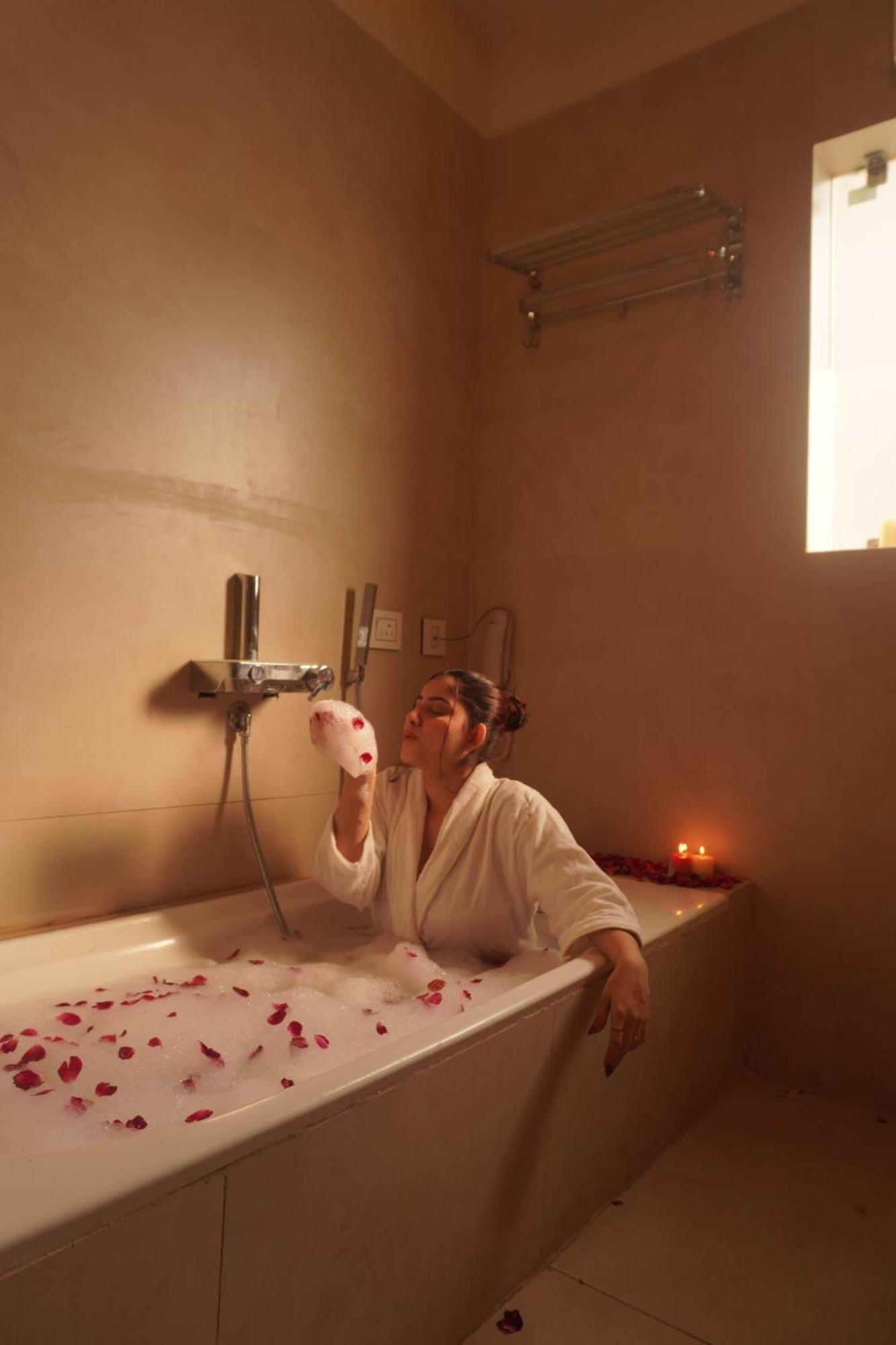 The Lavish Stay Varanasi Exterior photo